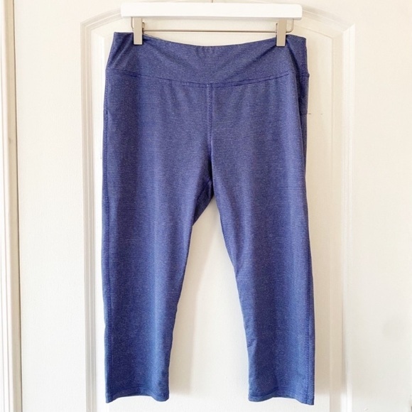 MARIKA Sport Athletic Capri Leggings - Picture 1 of 8